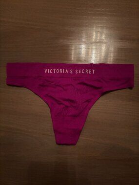 Victoria's Secret thong, medium, purple